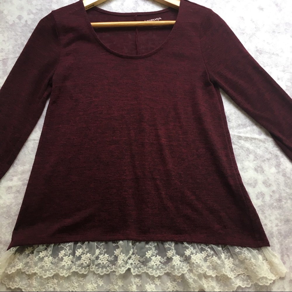Maroon 3/4-Sleeve Knit Top with Lace Ruffle